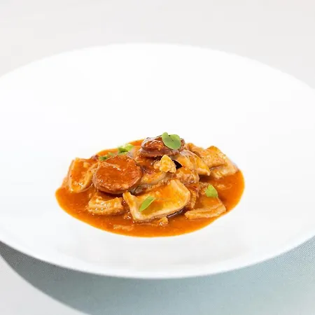 Hotell Gastronomico Torre De Galizano
