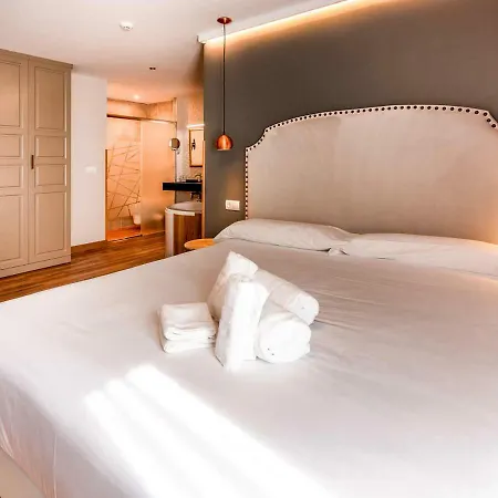 Gastronómico Torre De Hotel Galizano