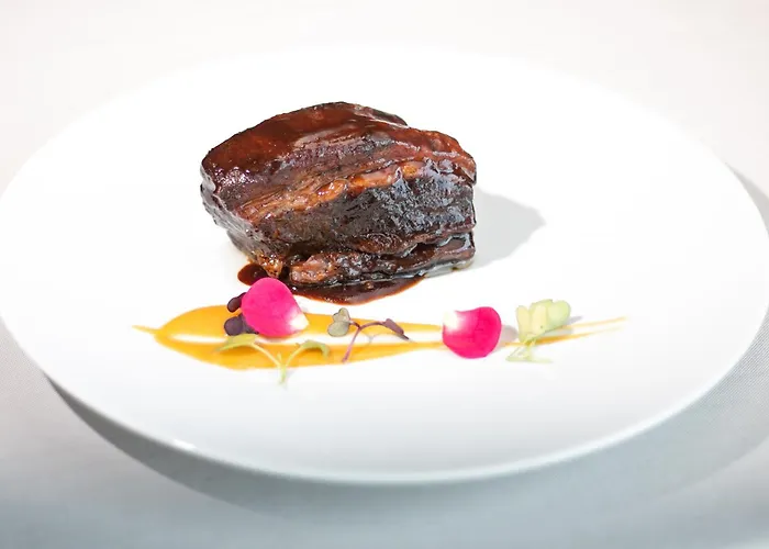 Ξενοδοχείο Gastronomico Torre De 4*