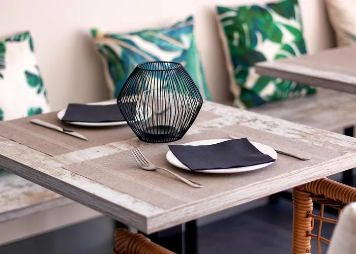 Ξενοδοχείο Gastronomico Torre De 4*